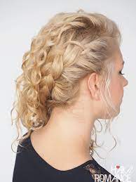 Lemonade braids, made popular by beyonce, slant to one side. 30 Curly Hairstyles In 30 Days Day 10 Hair Romance