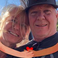 Woman Steals Batteries, Hilarity Ensues