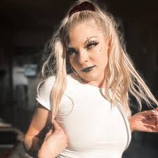 haley wallen (@HaleyWallen)