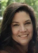 Lisa Feil's Instagram, Twitter & Facebook