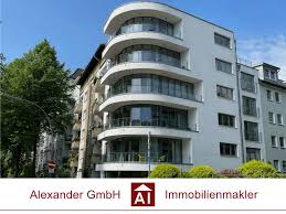 Das um 1910 erbaute jugendstilgebäude steht auf einem hügel in der hoheluftchaussee. Immobilienmakler Hamburg Alexander Gmbh Immobilienmakler In Hamburg