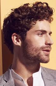Saç köklerini besleyen vitaminler sayesinde saç kökleri canlanır ve saçlar daha sağlıklı uzar. Curly Hair Erkek Kivircik Sac Modelleri Mytimeplus Net