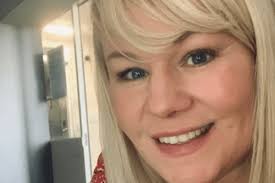 Kelly Rooks's Instagram, Twitter & Facebook