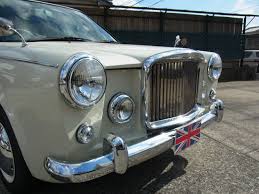 光岡自動車 ビュート 自動車 ビュート