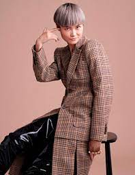 He is known for his dual roles as marquis de lafayette and thomas jefferson on the chicago broadway production of hamilton. Chris Lee Vogue China