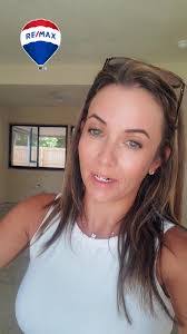 Kristina Moreland's Instagram, Twitter & Facebook