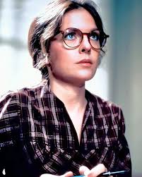 Here's a truth about me. Something's Gotta Give, by the incredible @nmeyers  , is one of my all-time favorite movies. It has everything to do with the  grounded and perfectly set performance