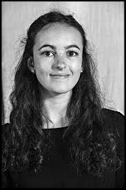 Lisa PETIT DE LA RHODIÈRE