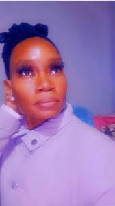 Haeba o sokola lerato la nnete kapa ho ratwa Product ke ena. E na le  "Follow me" yona ebitswa ROSELINE ke R30 feela e fumane ho store sefe kapa  sefe sa Mabodiba