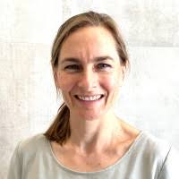 9 Profile mit dem Suchbegriff „Stefka“