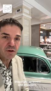 #michaelphilippecelebrant #melbourneweddings #weddingcelebrant  #wedingplanner #vebeetle