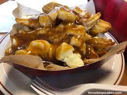 La Poutine Plat Incontournable Au Quebec Quebec Plat Poutine