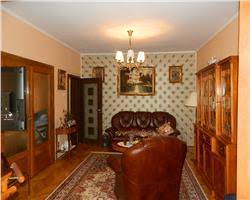 Inchiriez ap.cu 2 camere la casa,curte,gradina,mobilat,dotat,zona prințul turcesc precizam ca suprafata utila este de 100 mp. Apartamente Timisoara 4 Camere Vanzari Apartamente 4 Camere Timisoara