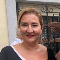 20+ "Amparo Reina" profiles