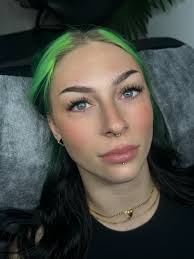 If anyone is interested in these looks please let me know!! I am offering  50% off 3 EXCLUSIVE DAYS in february Extensions are not included in the  discount !!! Hope to see you soon🤍