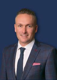 Meet our Investment & Financial Advisor Team