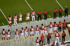 Kc Chiefs De Alex Okafor Kneels For National Anthem The Kansas City Star