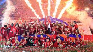 Find out about the latest injury updates, transfer information, ticket availability, academy progress and team news. Liverpool Lift Premier League Trophy For First Time After 30 Year Wait For League Title Uk News Sky News