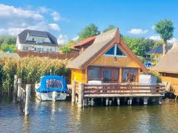 bootshaus mieten bootshauser mieten bootshaus ferienhaus mieten bootshaus ferien buchen bootshaus urlaub i ferienwohnung am see bootshaus ferienhaus muritz