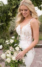 Check spelling or type a new query. Brautkleid In Hannover Brautkleider Brautmode In Hannover Brautkleider In Hannover Diva Moden