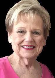 Martha Mcadoo's Instagram, Twitter & Facebook