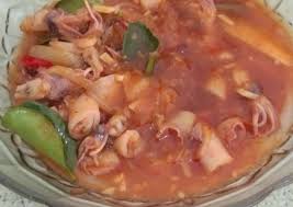 Resep cumi saus padang ini sebenarnya sangat mudah dan praktis untuk dibuat, namun rasanya tidak kalah enak dibandingkan olahan cumi lainnya. Resep Cumi Asin Saos Padang Simpel Yang Maknyus