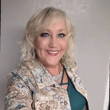 crewboard #commercialrealestate #womeninleadership