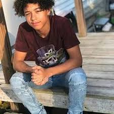 20 cute hairstyles for black teenage girls to try in 2021. Cute 13 Year Old Boy With Black Curly Hair Novocom Top