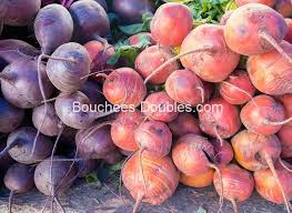 Betteraves rouges sont riches en fibres alimentaires et encourageront la digestion plus rapide, ce qui est l'une des raisons pour lesquelles vous pouvez voir les restes de leur si vous ne avez pas mangé des betteraves dans les dernières 48 heures, puis le teinte rosâtre dans les selles peut être du sang. Les 7 Atouts Sante De La Betterave