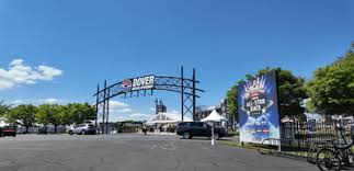 Monster Mile on the line? Fans raise concerns, officials weigh in on Dover's NASCAR future