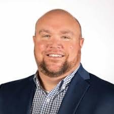 Eric Ipsen's Instagram, Twitter & Facebook