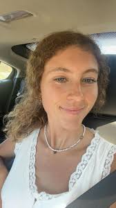 Is there a sophomore attending UHM who needs a roommate?