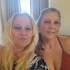 What was the name of the dentist with an office