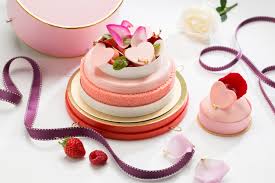 From cupcake decorating to frosting a cake, oriental trading has the supplies you need to work your magic. New Executive Pastry Chef Of Mandarin Oriental Introduces Amourous Valentine S Day Afternoon Tea Taiwan News 2016 01 26 00 00 00