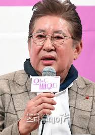 3일 a씨 측 법률대리인인 선종문 변호사는 뉴스1에 현재 지라시 속에서 언급되고 있는 여성 분은 a씨와 전혀 관련이 없는. 7w Zdqt8aobram