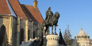The international airport serving the city offers a lot of flights to european cities, while the trains and roads connect it to other cities in romania. Cluj The Heart Of Transylvania Guided Tours In Romania
