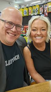 Another summer #WiscoWeekend is behind us. They are waning, aren't they?  John Maino is with us today! Nick is back from the Jersey Shore. Lots of  pics! We'd love to see yours!