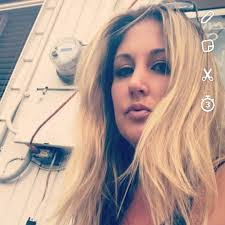 Natasha Redding's Instagram, Twitter & Facebook