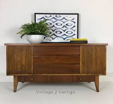 5 out of 5 stars. Best Mid Century Modern Lane Cedar Blanket Hope Chest For Sale In Frederick Maryland For 2021