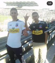 He and his younger brother lived with their grandparents in recoleta after their parents separated. David On Twitter Pablo Aranguiz Es Hincha De Colocolo Csdcolocolo