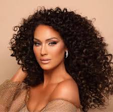 This east coast girl flew all the way across the country aaalllll by  herself to audition for American Idol in Idaho! 💋🇺🇸Can't wait to watch  the premier ONE👏🏻WEEK👏🏻FROM👏🏻TODAY👏🏻 • • • • •