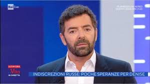 Durante un collegamento a la vita in diretta l'inviata ha fatto un gestaccio che non è sfuggito ai telespettatori, ma il conduttore alberto matano è andato avanti. La Vita In Diretta Matano E Nei Guai Servizio Bloccato I Dettagli