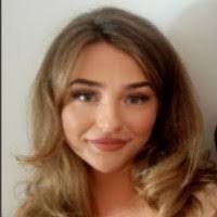 Samantha Tierney's Instagram, Twitter & Facebook