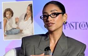 Today show fans spot connection between Kris Jenner and Dylan Dreyer after  noticing detail in host's new photo