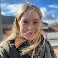 30+ "Eva Peters" profiles