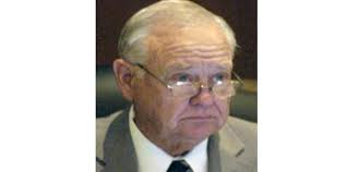 Council hopes to keep Cox another year