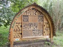 Of Lights And Honey Maison Abeille Hotel A Insectes Comment Construire