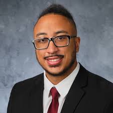 Derek Yeager's Instagram, Twitter & Facebook