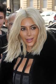 Kim kardashian debuted platinum blonde hair thursday in paris and the internet kim kardashian goes blonde, completing transformation into harry potter wizard. Kim Kardashian Gets Her Platinum Blonde Hair Touched Up While In Paris Mirror Online