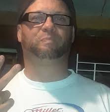 What years of Saturn models have interchangeable front end body parts with  a 2002 Saturn SL1?